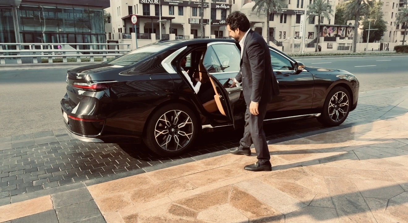 Airport transfer Dubai